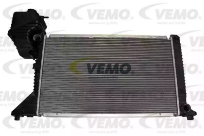 Радиатор, охлаждение двигател VEMO V30601282